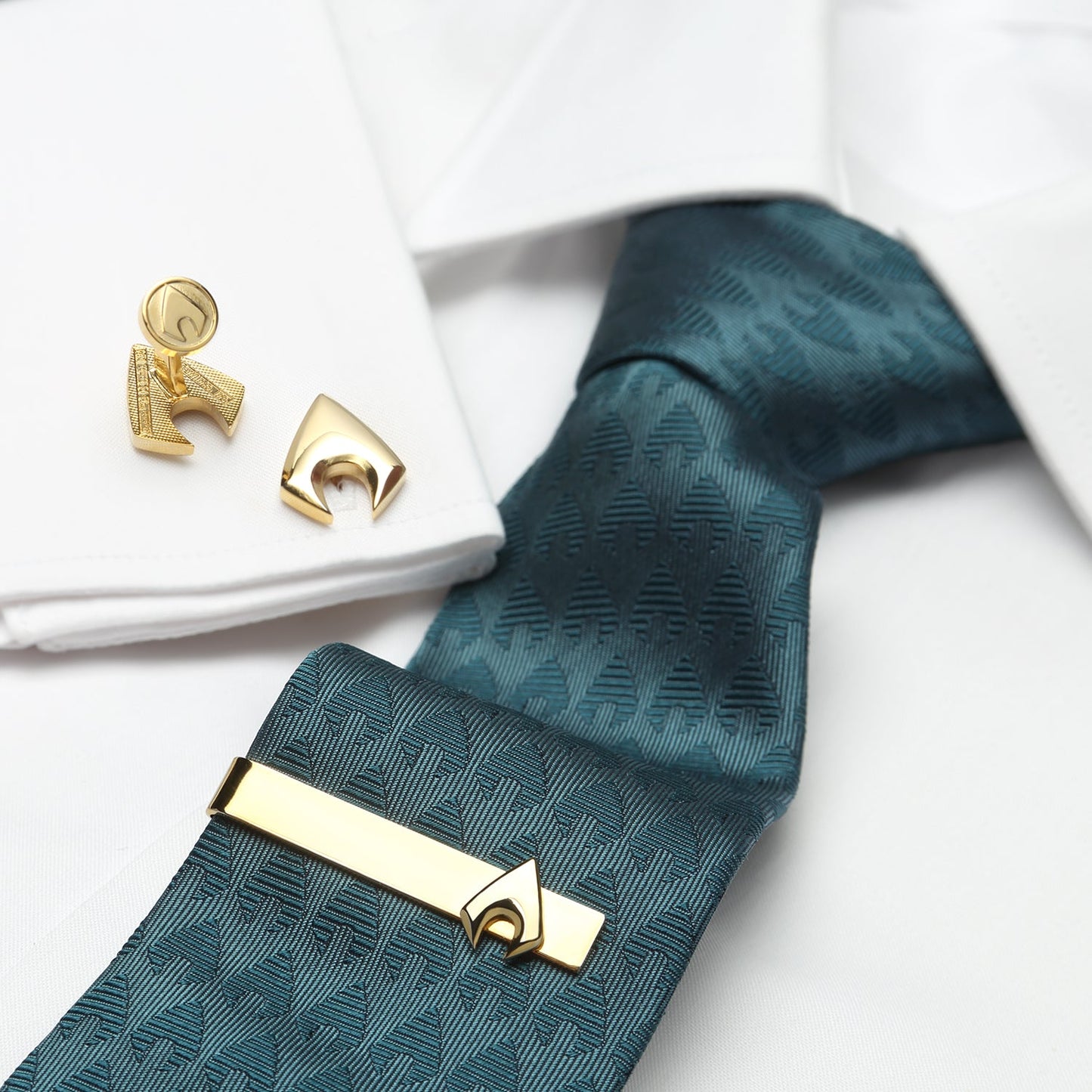DC Aquaman Men's Tie