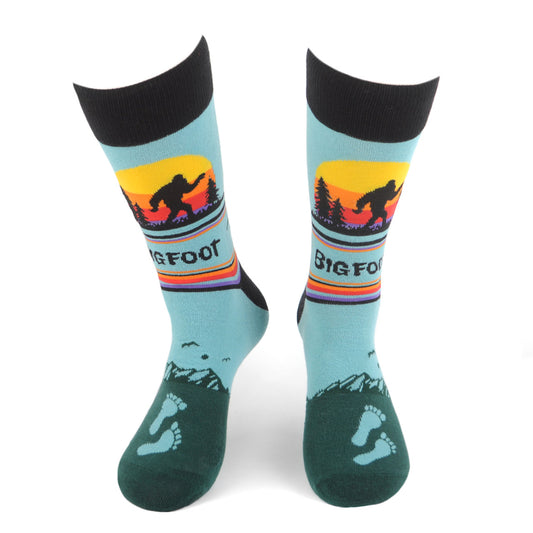 Wild Bigfoot Socks Men's Wild Outdoor Novelty Socks Gray Crazy Big Foot Wildlife Mountains Socks Mans Yeti Socks Great Gift Funny Socks