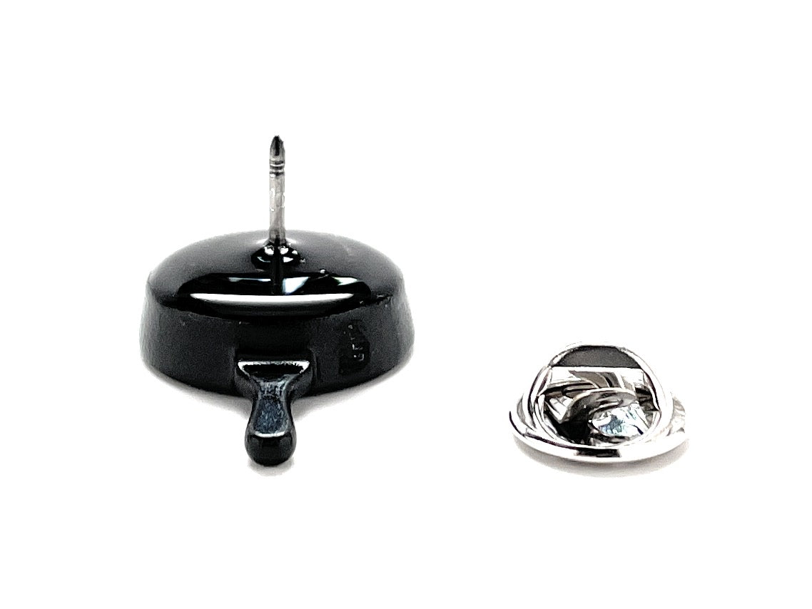 Frying Pan Lapel Pin Cast Iron Tangled Enamel Pin 3D Design