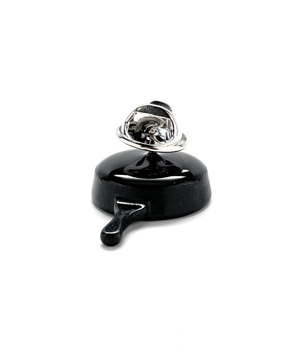 Frying Pan Lapel Pin Cast Iron Tangled Enamel Pin 3D Design