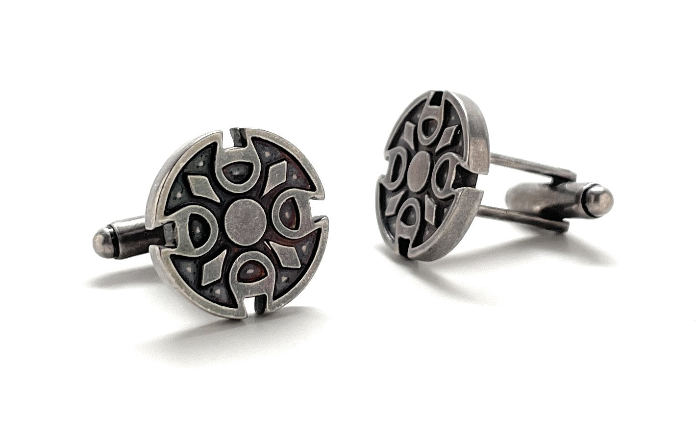 Celtic Cross Design Cufflinks – Timeless Elegance and Heritage