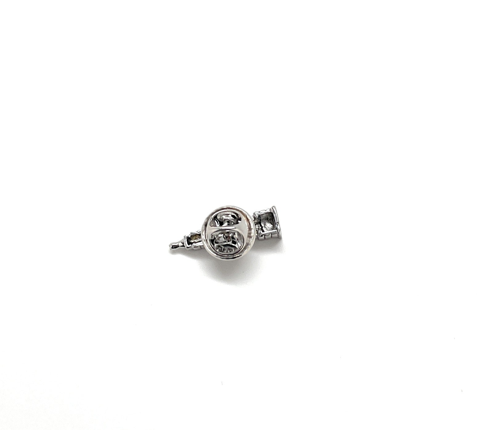 Silver Empire State Building lapel pin with detailed skyscraper design – iconic New York City souvenir and fashion accessory by JayPins