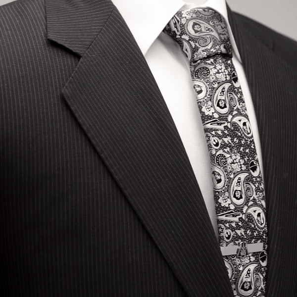 Star Wars Darth Vader Tie Bar