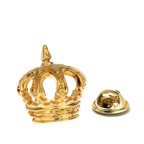Gold Royal Family Crown of the Kingdom lapel pin with gold clutch backing – luxury men’s accessory from JayPins featuring elegant royal crown design