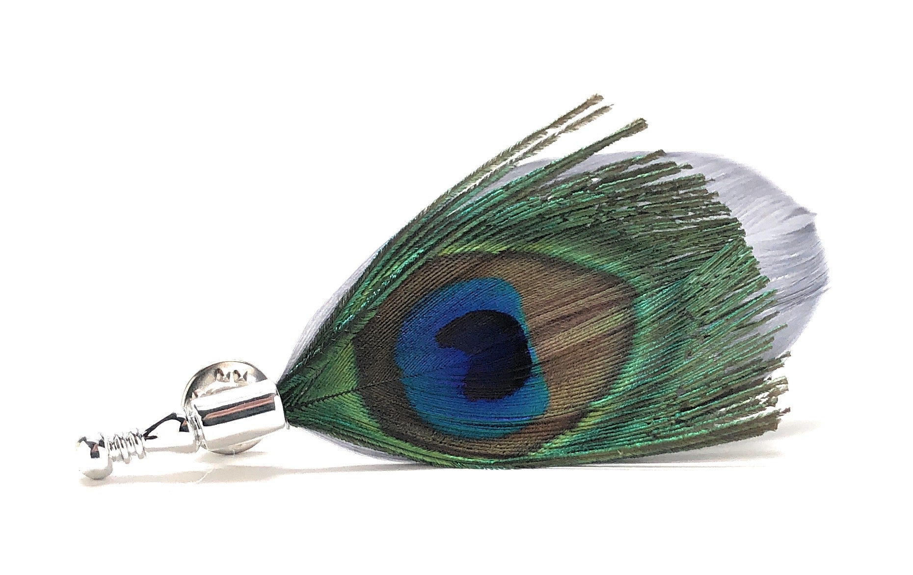 Peacock feather lapel pin with silver base for men’s suits