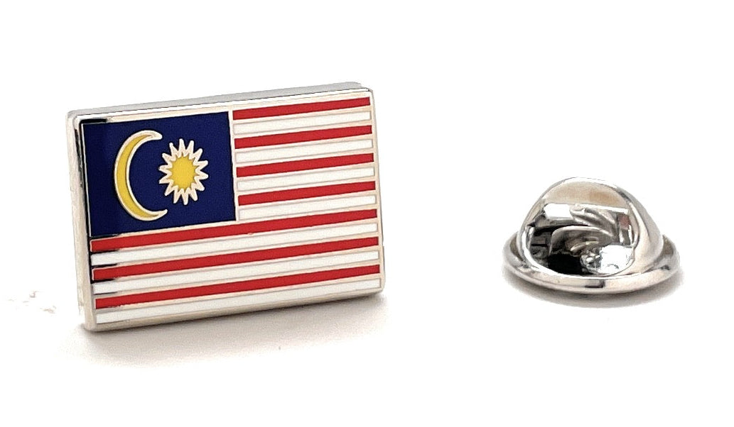 Malaysia Flag Lapel Pin – silver enamel lapel pin featuring the red and white stripes, blue field, and gold crescent moon and star, representing Malaysian national pride by JayPins.