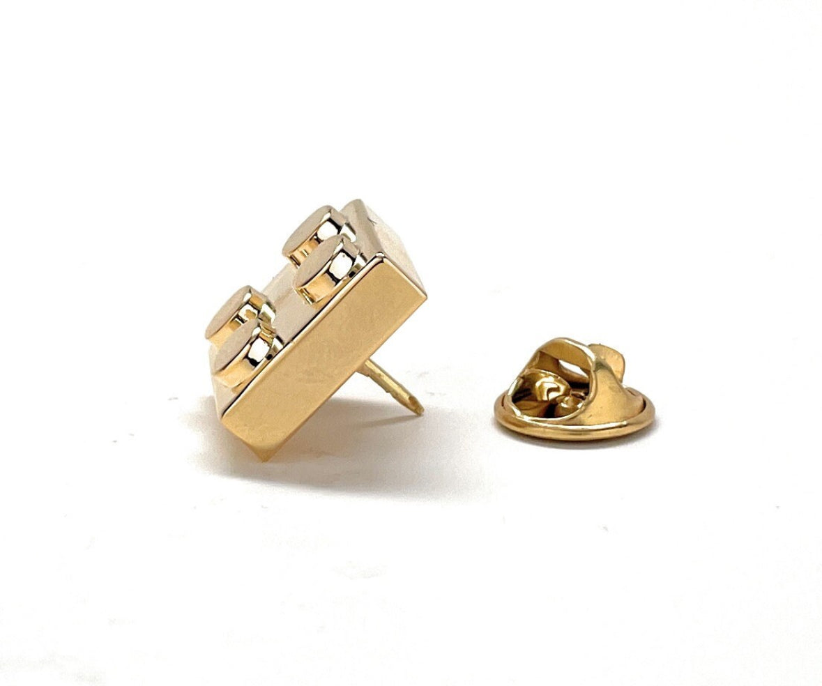 gold building block  lapel pin 