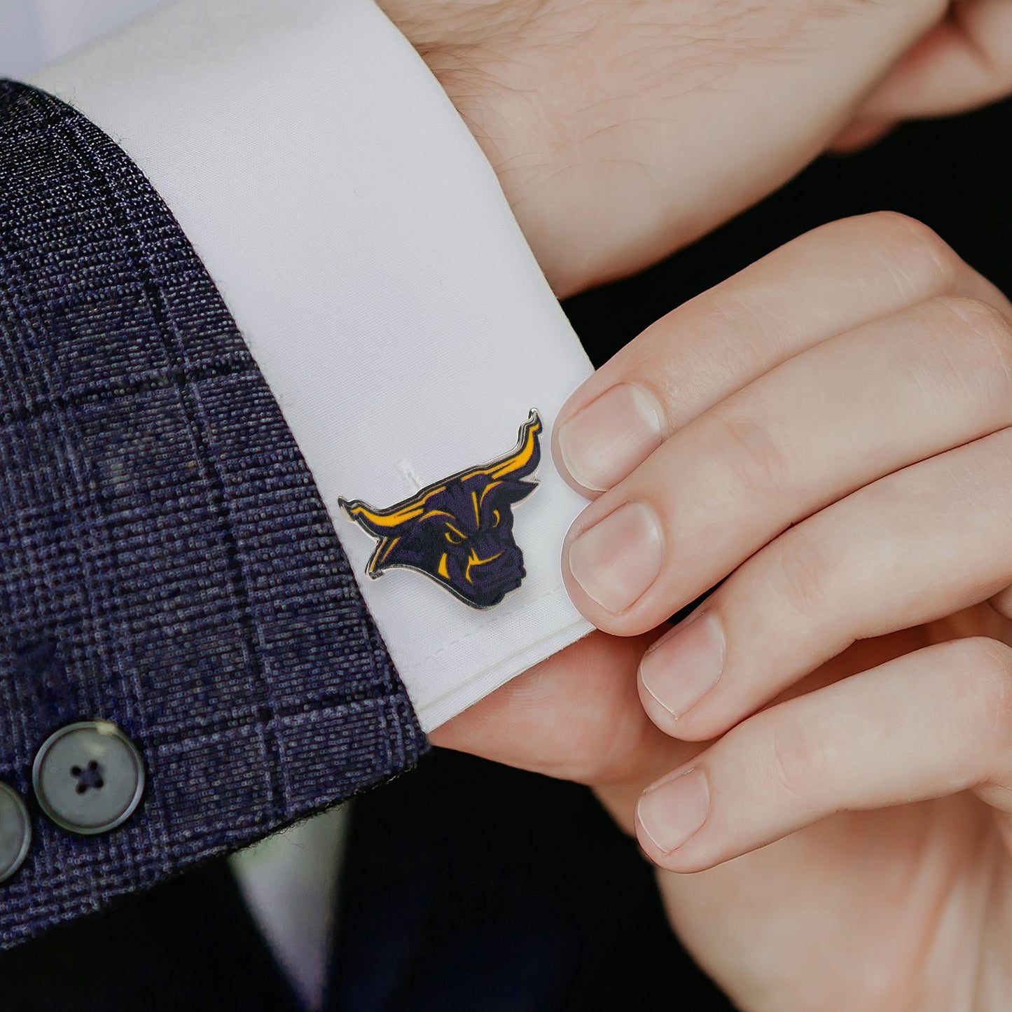 NCAA Mankato State Stomper Mascot Cufflinks