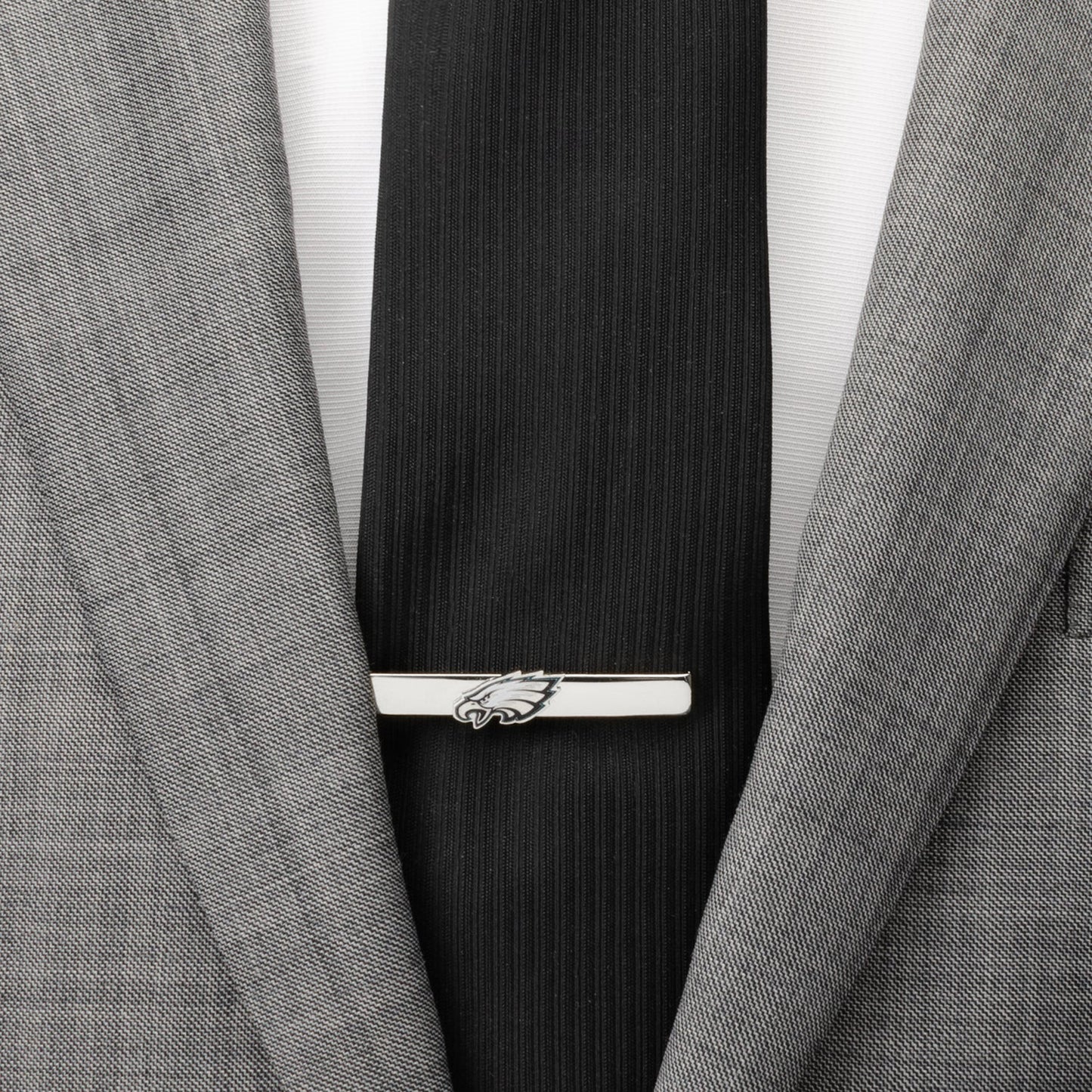 Black tie with a silver tie clip on a gray suit jacket NFL Philadelphia Eagles Tie Clip