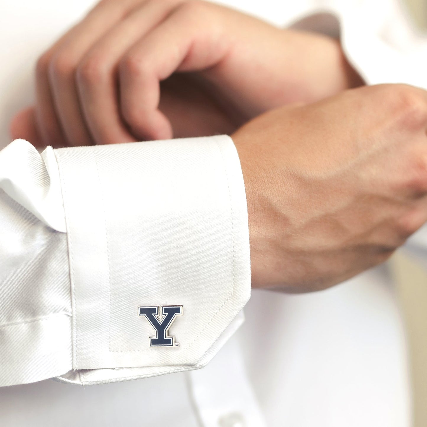 NCAA Yale University Bulldogs Cufflinks