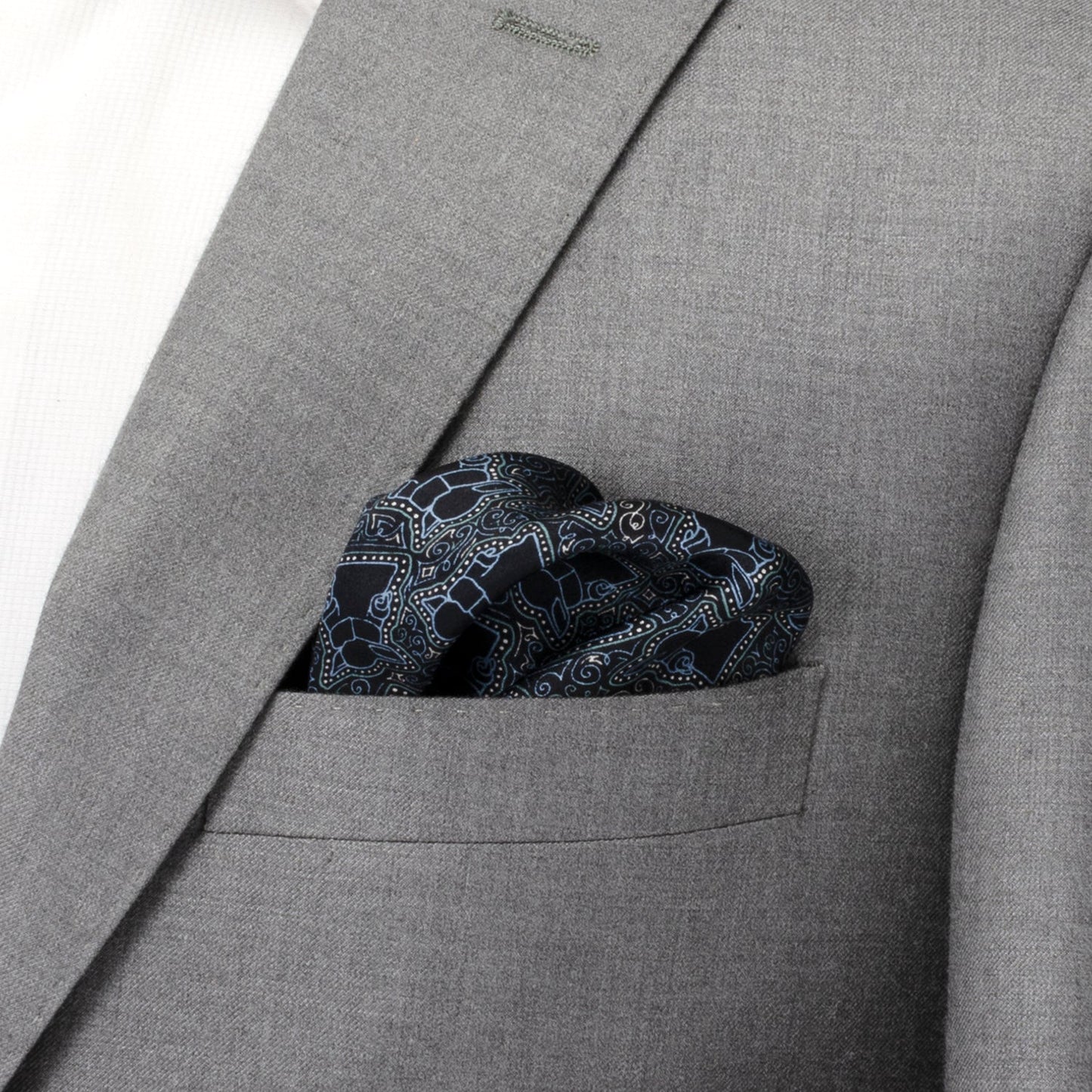 Star Wars Grogu Outline Navy Blue Pocket Square
