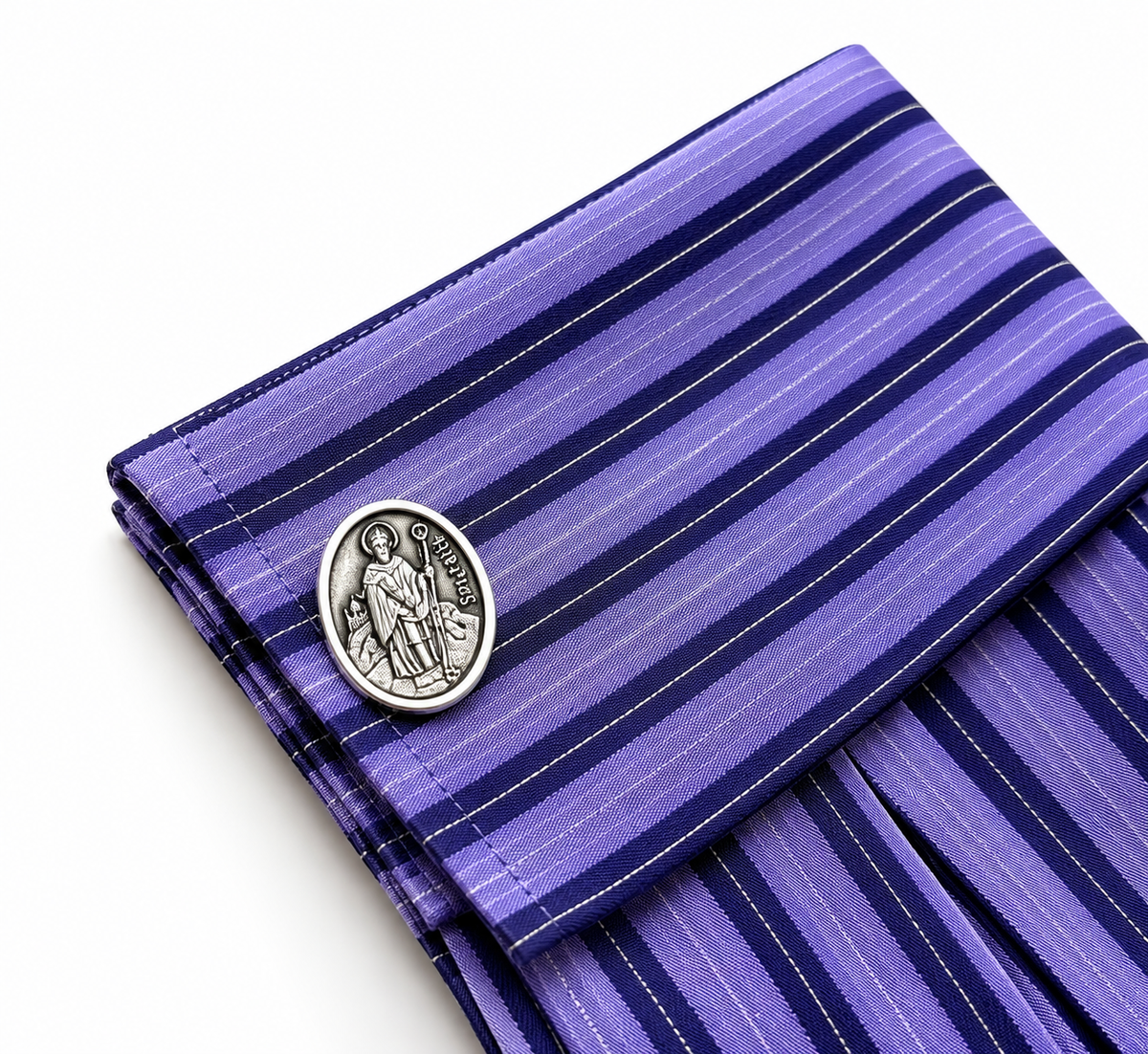 St. Patrick Cufflinks purple shirt