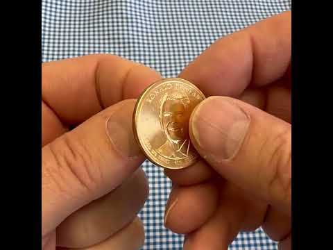 Ronald Reagan Presidential Dollar Lapel Pin