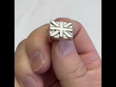 Silver Union Jack Lapel Pin – Polished British Flag Pin for Jackets, Hats & Backpacks | Modern UK Pride & Patriotic Gift