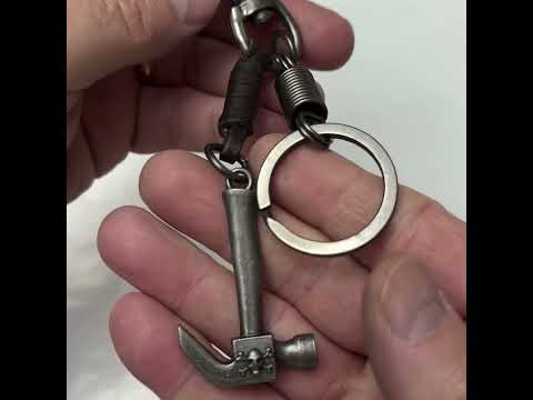 Hammer Keychain with Leather Strap – Miniature Tool Key Ring for Carpenters, DIY Lovers & Gift Ideas