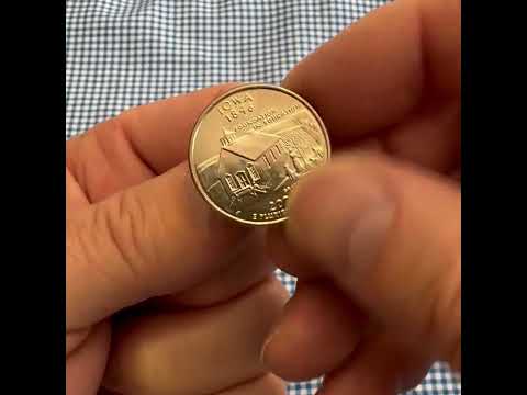 Iowa State Quarter Coin Lapel Pin 