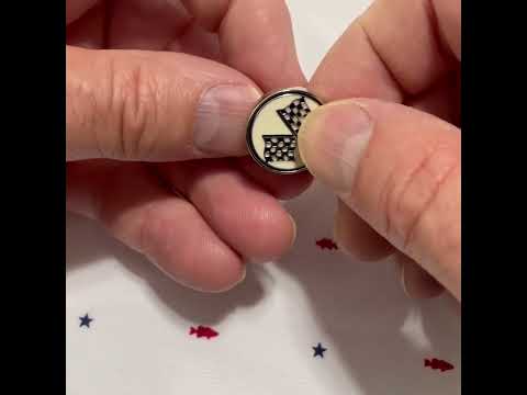 Checkered Flag Lapel Pin – Racing Enthusiast Gift, NASCAR Fan Accessory, Motorsport Suit Pin