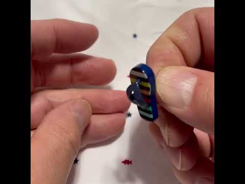 Striped Flip Flop Lapel Pin – Fun Beach Wedding & Summer Party Accessory