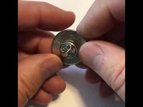 Mount Hood National Forest Coin Lapel Pin Uncirculated U.S. Quarter 2010 Tie Pin