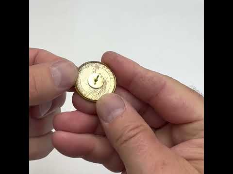 Franklin Roosevelt Presidential Dollar Lapel Pin, Uncirculated One Gold Dollar Coin Enamel Pin